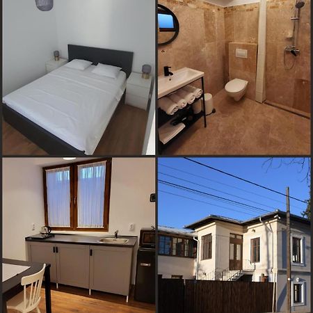 Old Town Apartament Apartment Targoviste Ngoại thất bức ảnh